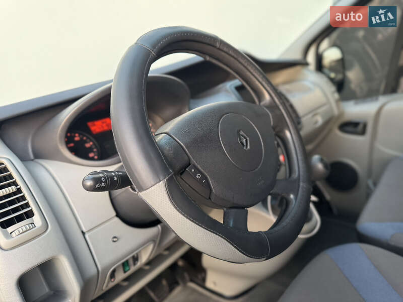 Грузовой фургон Renault Trafic 2014 в Ровно фото 21 Грузовой фургон Renault Trafic 2014 в Ровно