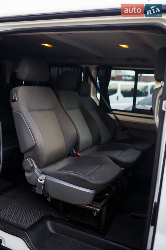 Минивэн Renault Trafic 2013 в Лозовой