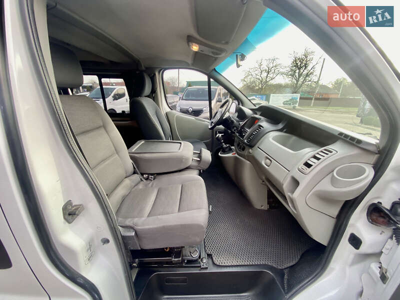 Минивэн Renault Trafic 2013 в Лозовой