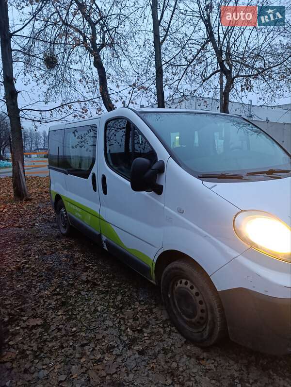 Мінівен Renault Trafic 2008 в Львові
