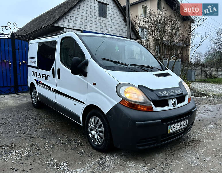 Минивэн Renault Trafic 2005 в Хмельнике фото 3 Минивэн Renault Trafic 2005 в Хмельнике