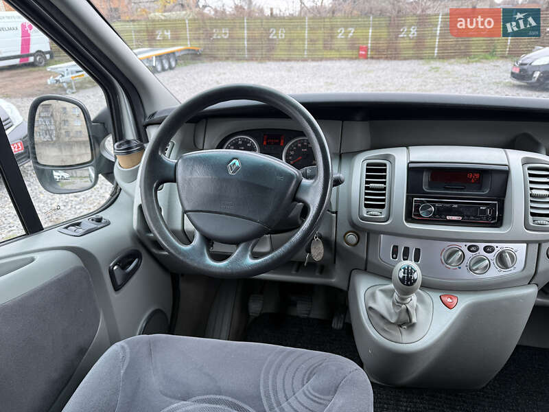 Минивэн Renault Trafic 2007 в Виннице