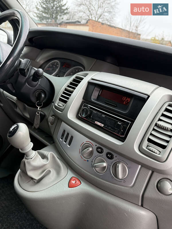 Минивэн Renault Trafic 2007 в Виннице