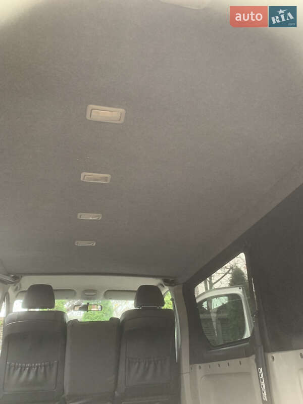 Минивэн Renault Trafic 2005 в Харькове фото 6 Минивэн Renault Trafic 2005 в Харькове