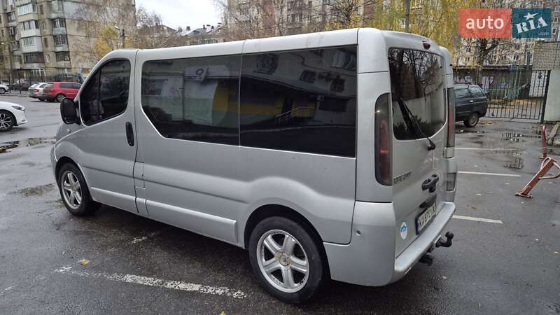Минивэн Renault Trafic 2004 в Харькове