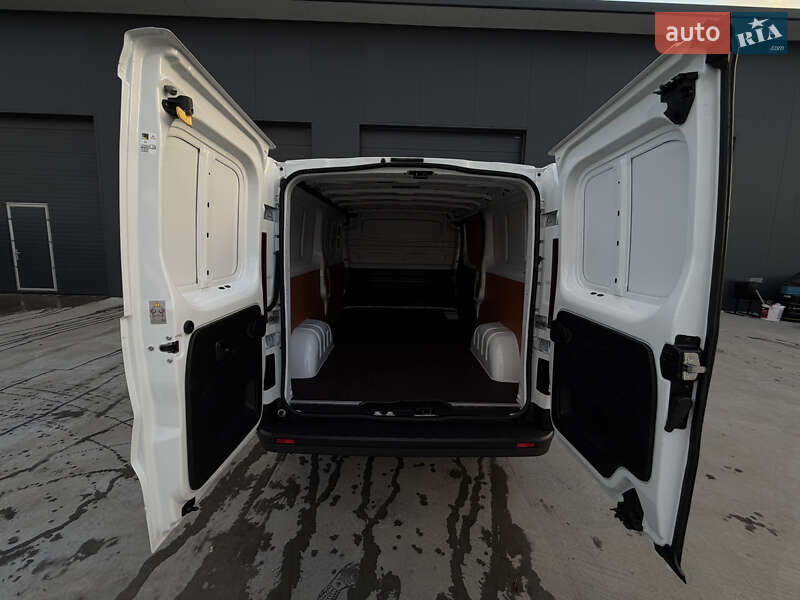 Грузовой фургон Renault Trafic 2020 в Дубно