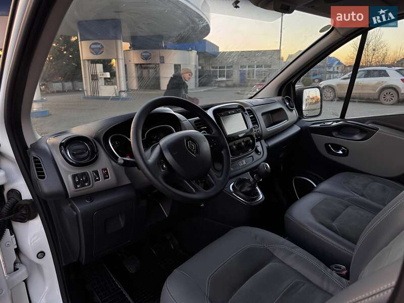 Минивэн Renault Trafic 2016 в Хмельницком