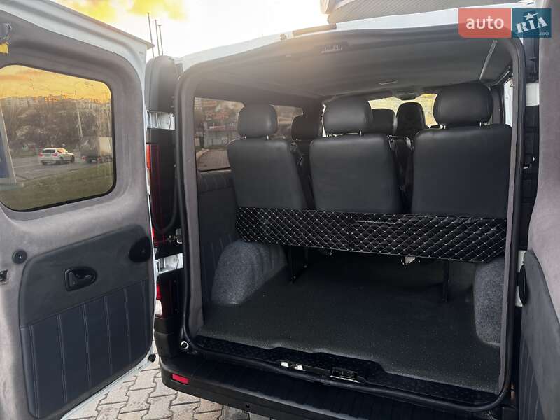 Минивэн Renault Trafic 2016 в Хмельницком