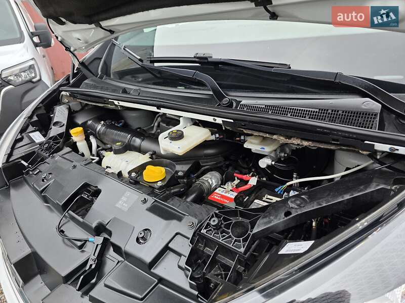 Минивэн Renault Trafic 2020 в Одессе фото 49 Минивэн Renault Trafic 2020 в Одессе