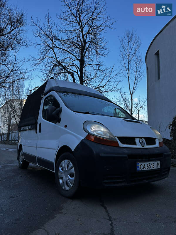 Минивэн Renault Trafic 2004 в Киеве фото 3 Минивэн Renault Trafic 2004 в Киеве
