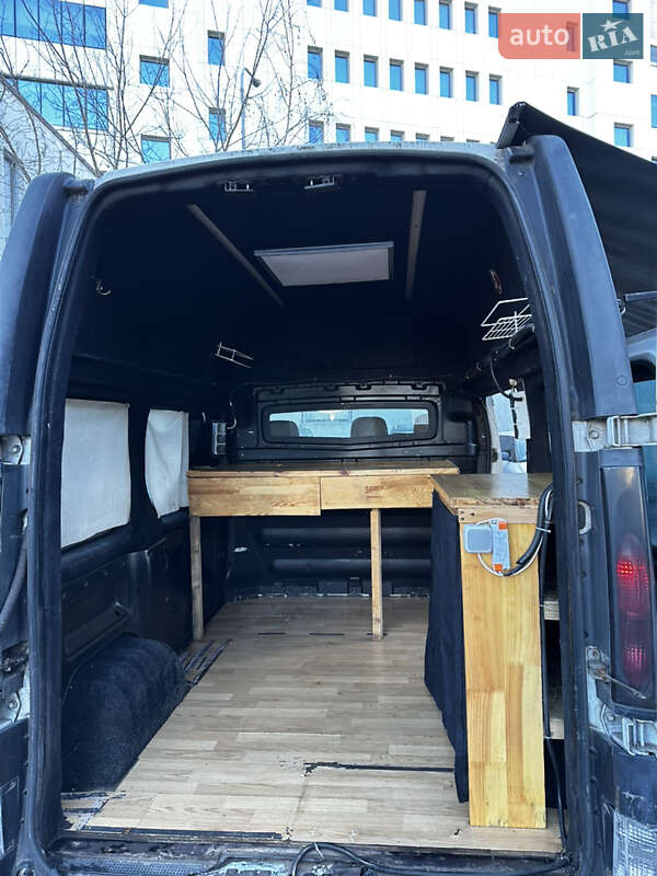 Минивэн Renault Trafic 2004 в Киеве фото 14 Минивэн Renault Trafic 2004 в Киеве