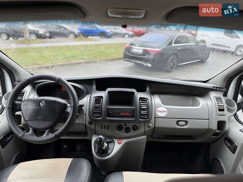 Мінівен Renault Trafic 2011 в Києві