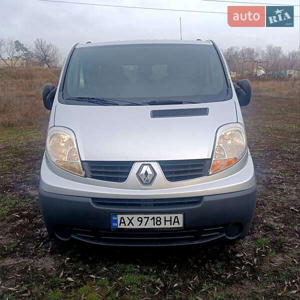 Минивэн Renault Trafic 2007 в Харькове фото 3 Минивэн Renault Trafic 2007 в Харькове