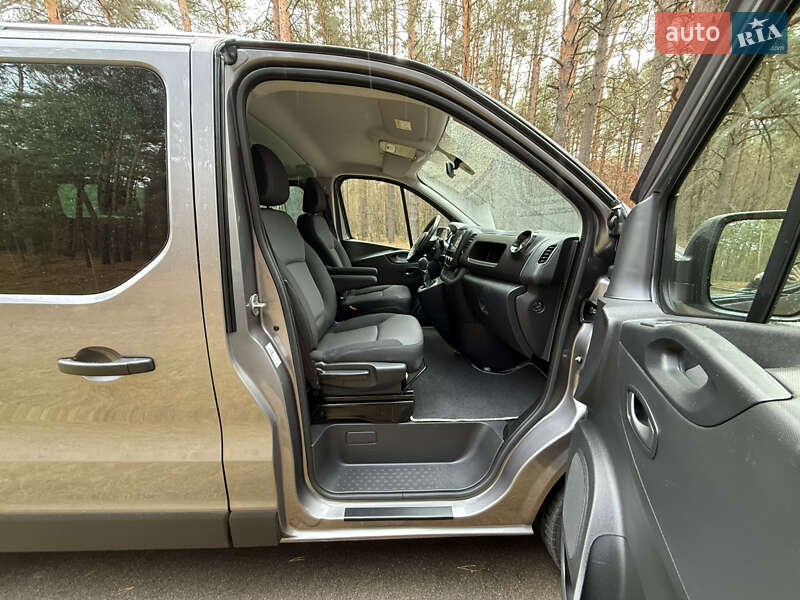 Минивэн Renault Trafic 2020 в Киеве фото 39 Минивэн Renault Trafic 2020 в Киеве