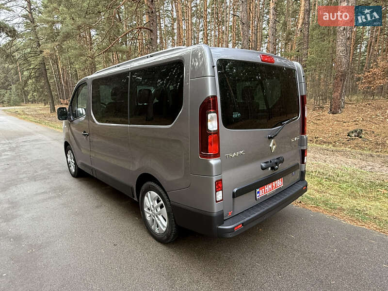 Минивэн Renault Trafic 2020 в Киеве фото 60 Минивэн Renault Trafic 2020 в Киеве