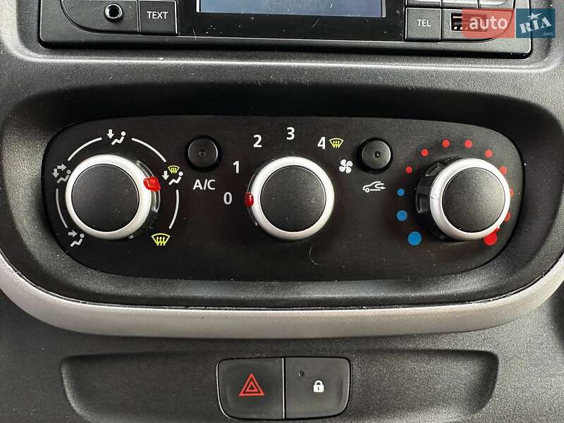 Грузопассажирский фургон Renault Trafic 2019 в Харькове