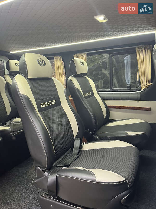 Минивэн Renault Trafic 2010 в Ворохте