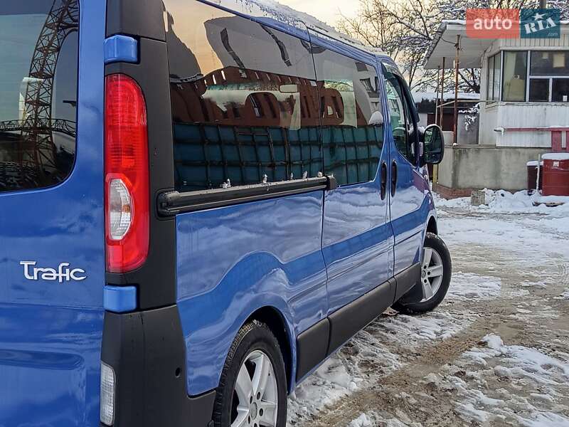Минивэн Renault Trafic 2007 в Львове фото 8 Минивэн Renault Trafic 2007 в Львове
