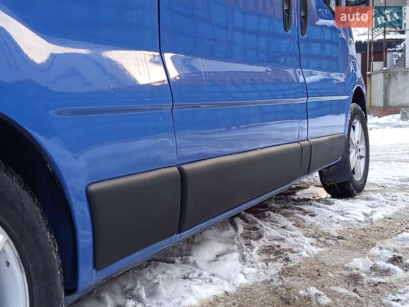 Минивэн Renault Trafic 2007 в Львове фото 12 Минивэн Renault Trafic 2007 в Львове