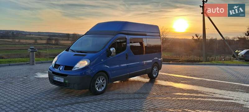 Грузовой фургон Renault Trafic 2007 в Шумске фото 15 Грузовой фургон Renault Trafic 2007 в Шумске