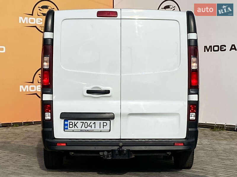 Вантажний фургон Renault Trafic 2018 в Рівному