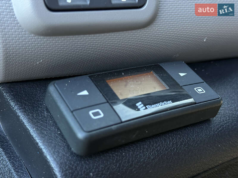 Грузовой фургон Renault Trafic 2015 в Радивилове