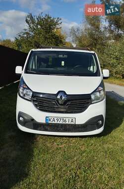 Вантажний фургон Renault Trafic 2015 в Києві