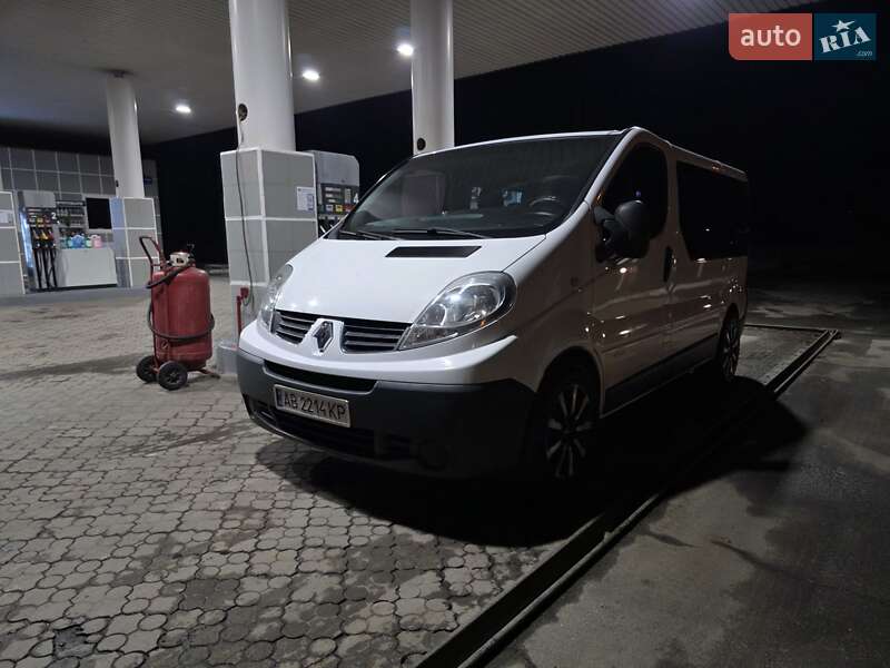 Минивэн Renault Trafic 2008 в Кривом Роге фото 9 Минивэн Renault Trafic 2008 в Кривом Роге