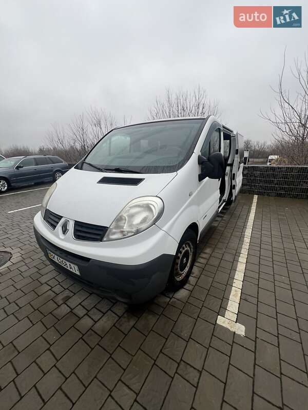 Минивэн Renault Trafic 2013 в Ровно