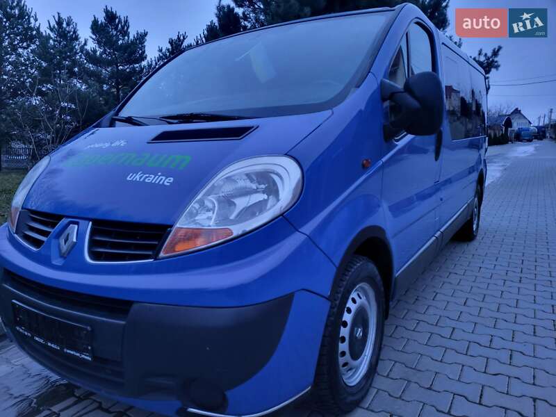 Минивэн Renault Trafic 2007 в Хмельницком