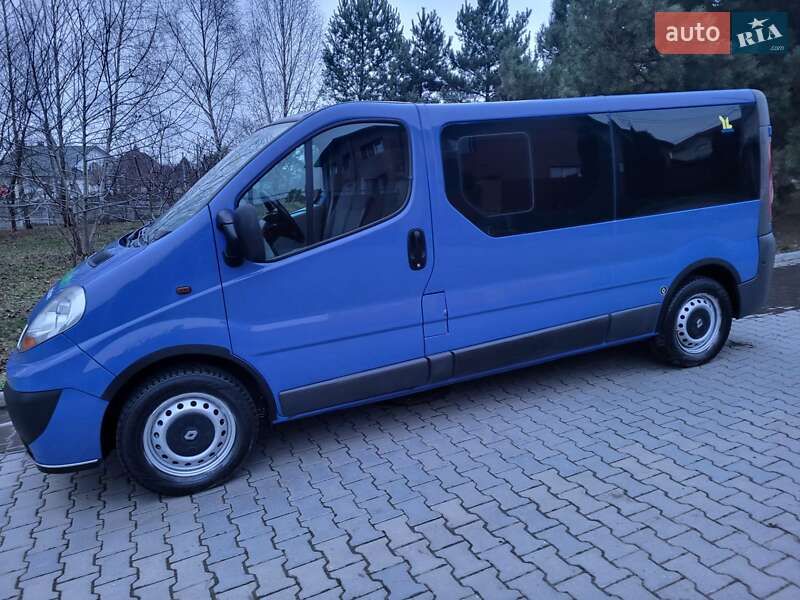 Минивэн Renault Trafic 2007 в Хмельницком
