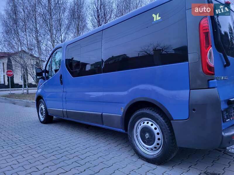 Минивэн Renault Trafic 2007 в Хмельницком