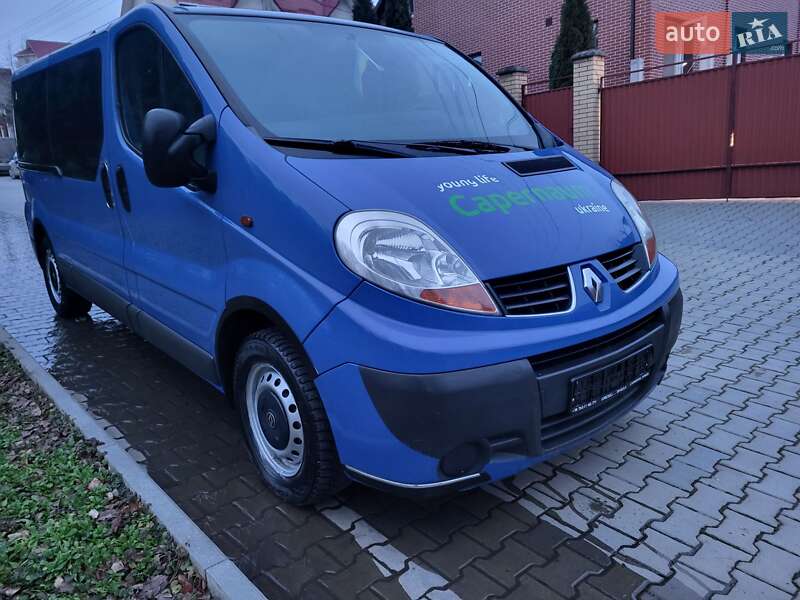 Минивэн Renault Trafic 2007 в Хмельницком