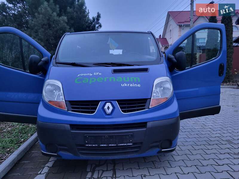 Минивэн Renault Trafic 2007 в Хмельницком