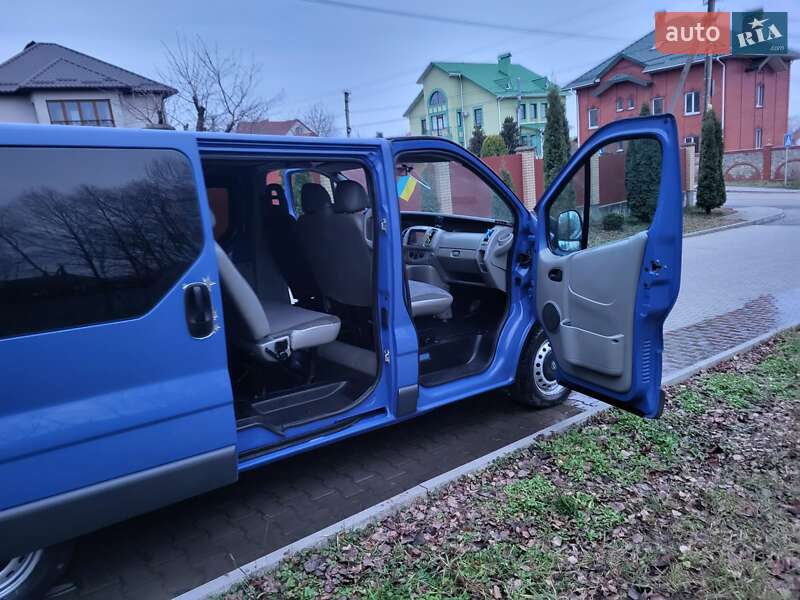 Минивэн Renault Trafic 2007 в Хмельницком