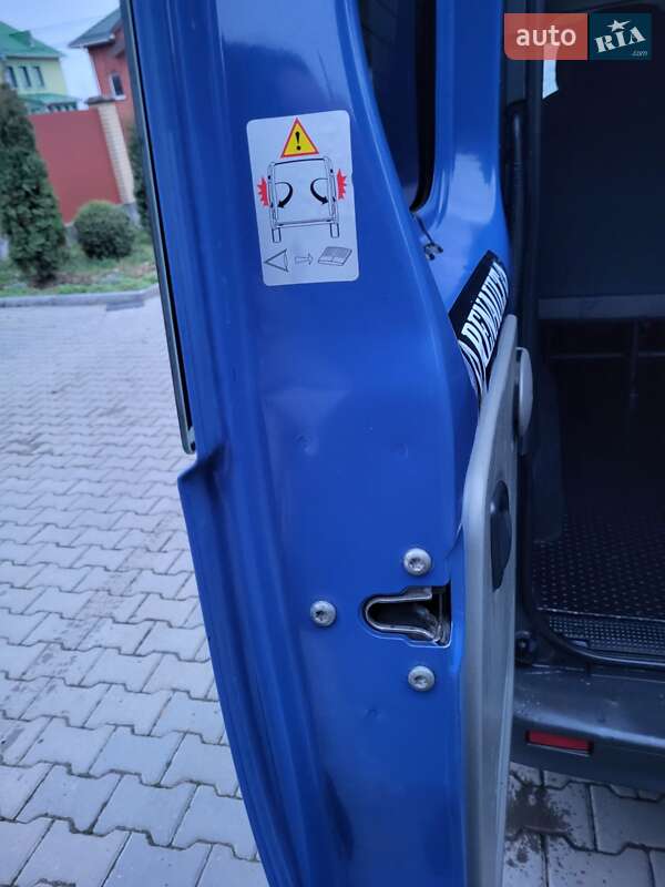 Минивэн Renault Trafic 2007 в Хмельницком