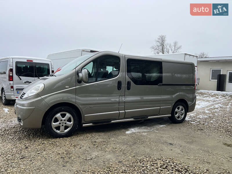 Renault Trafic 2012