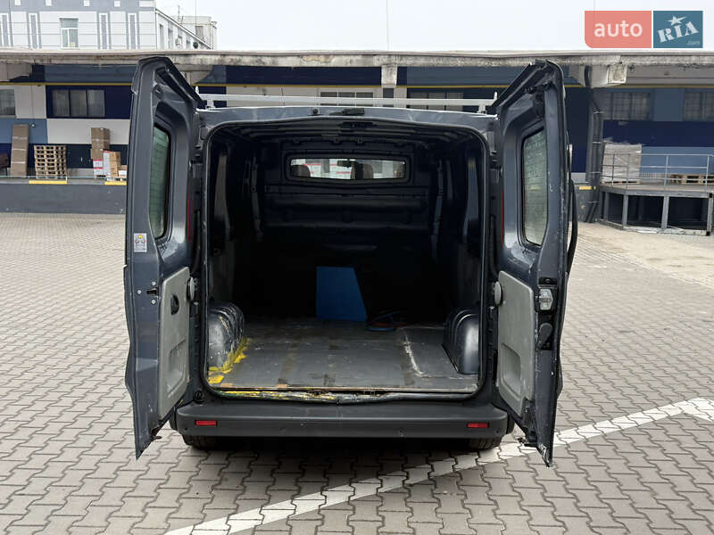 Грузовой фургон Renault Trafic 2014 в Ровно