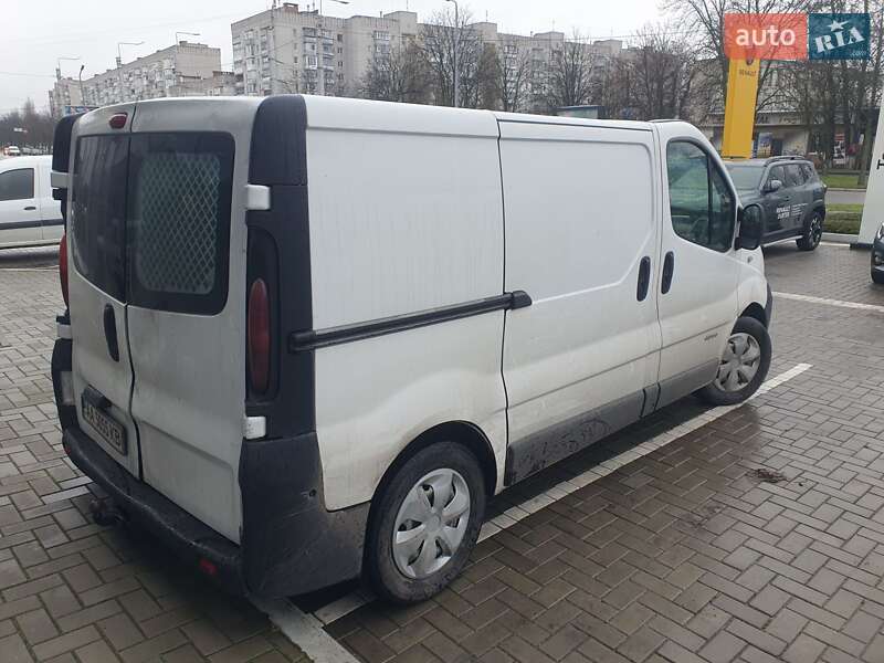 Грузовой фургон Renault Trafic 2006 в Полтаве фото 4 Грузовой фургон Renault Trafic 2006 в Полтаве