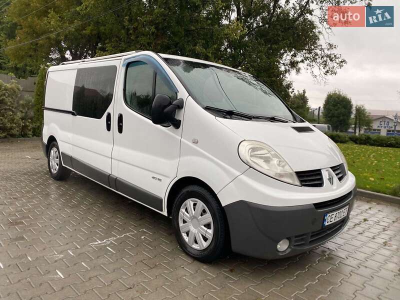 Грузопассажирский фургон Renault Trafic 2014 в Черновцах