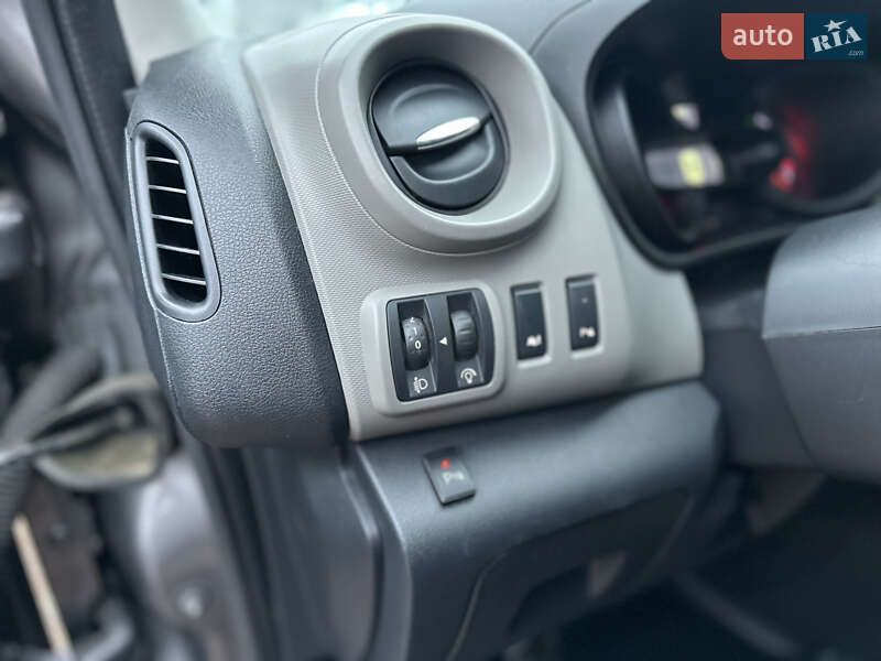 Минивэн Renault Trafic 2018 в Ровно