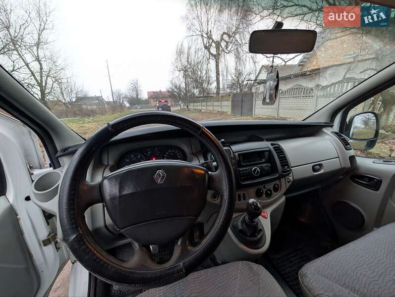 Минивэн Renault Trafic 2001 в Здолбунове