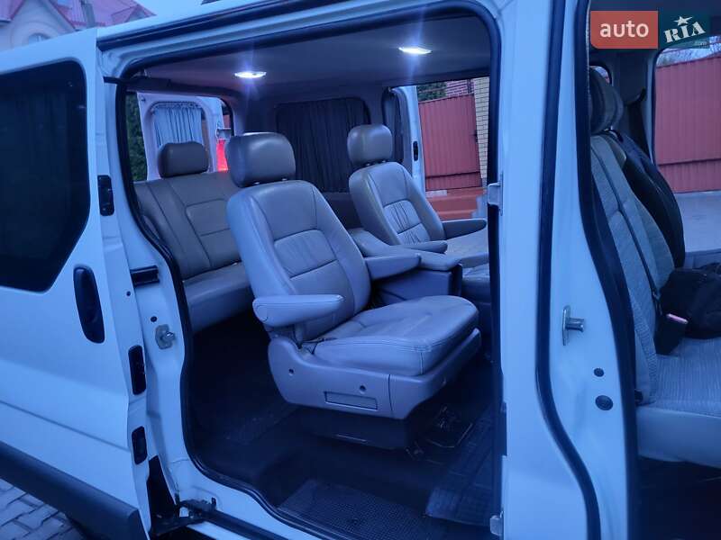 Минивэн Renault Trafic 2011 в Хмельницком фото 58 Минивэн Renault Trafic 2011 в Хмельницком