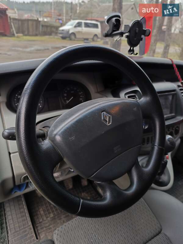 Минивэн Renault Trafic 2007 в Сумах фото 4 Минивэн Renault Trafic 2007 в Сумах