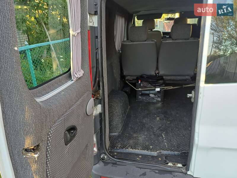 Мінівен Renault Trafic 2007 в Звягелі