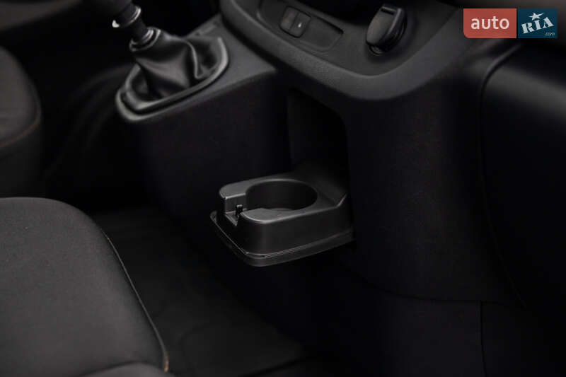 Минивэн Renault Trafic 2017 в Луцке