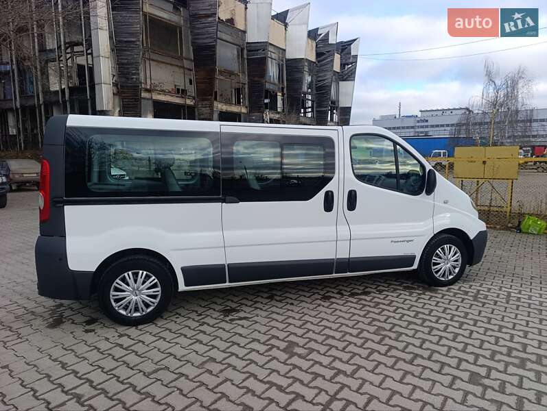 Минивэн Renault Trafic 2010 в Черновцах