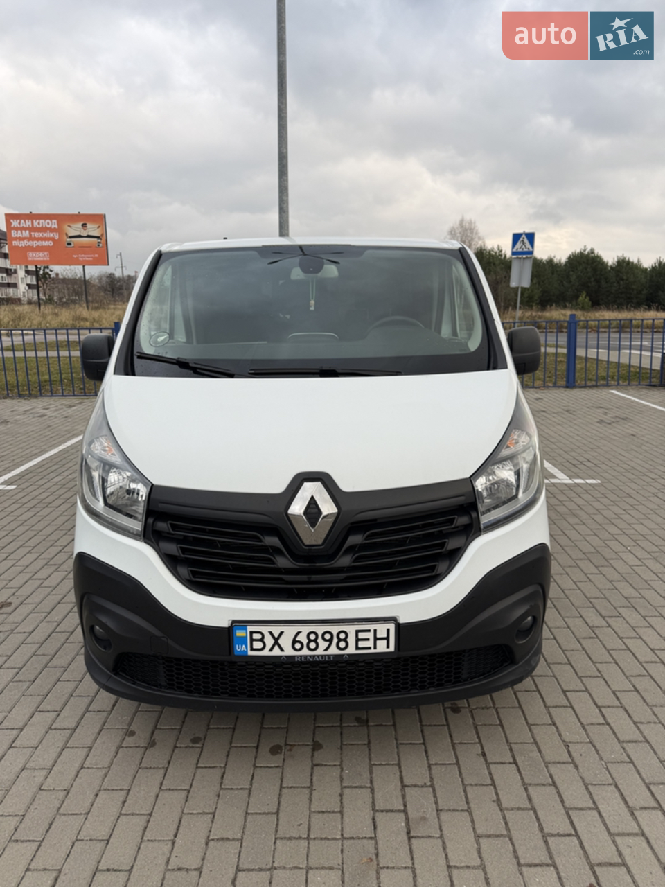 2017 Renault Trafic - мініатюра 10