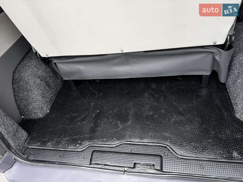 Минивэн Renault Trafic 2004 в Виннице