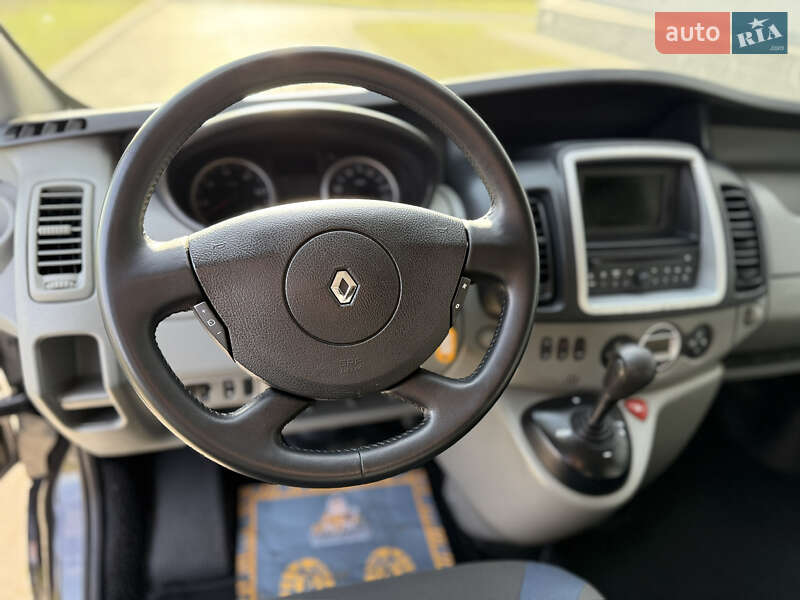 Минивэн Renault Trafic 2014 в Ровно фото 21 Минивэн Renault Trafic 2014 в Ровно